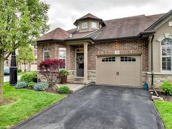 89 Toulon Avenue Ancaster, ON L9K 0E7