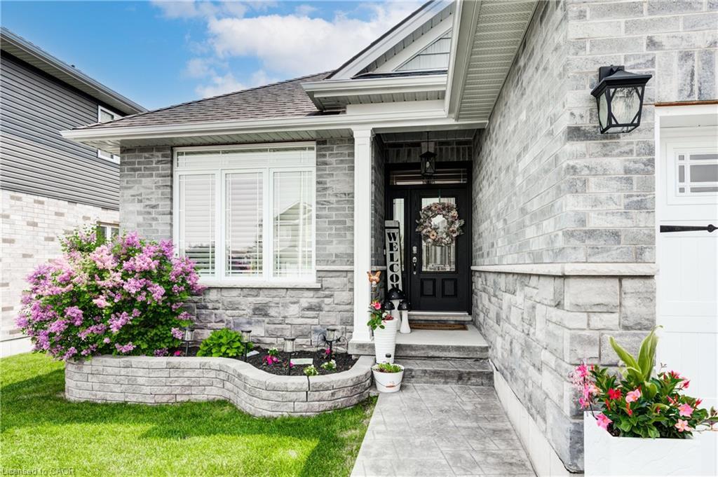 35 Lock Street, Innerkip, ON - Outdoor