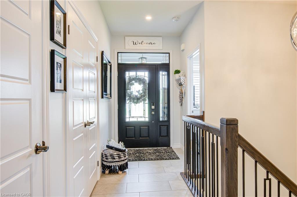 35 Lock Street, Innerkip, ON - Indoor Photo Showing Other Room