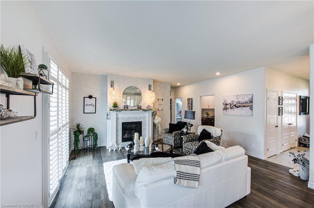 35 Lock Street, Innerkip, ON - Indoor Photo Showing Living Room With Fireplace