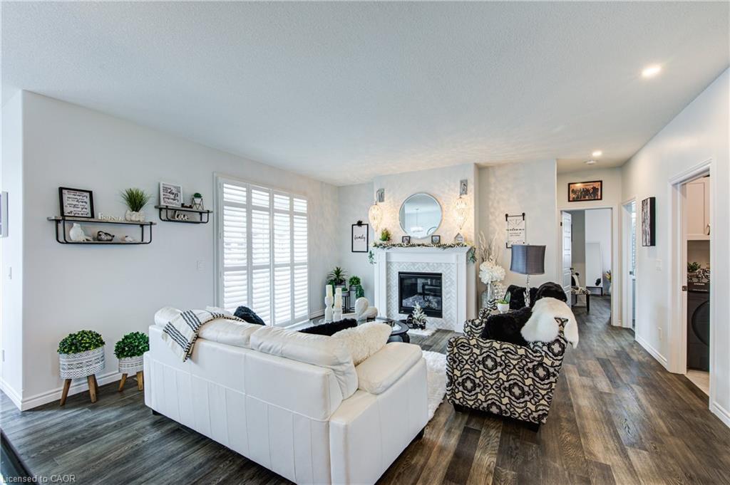 35 Lock Street, Innerkip, ON - Indoor Photo Showing Living Room With Fireplace