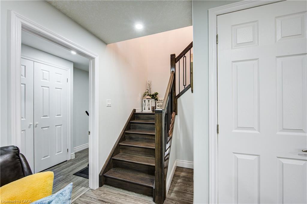 35 Lock Street, Innerkip, ON - Indoor Photo Showing Other Room