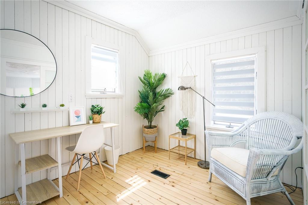 59 Shakespeare Avenue, Niagara-On-The-Lake, ON - Indoor Photo Showing Other Room