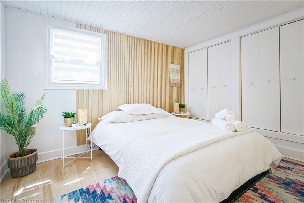 59 Shakespeare Avenue, Niagara-On-The-Lake, ON - Indoor Photo Showing Bedroom