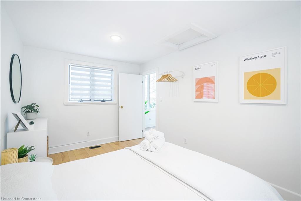 59 Shakespeare Avenue, Niagara-On-The-Lake, ON - Indoor Photo Showing Bedroom