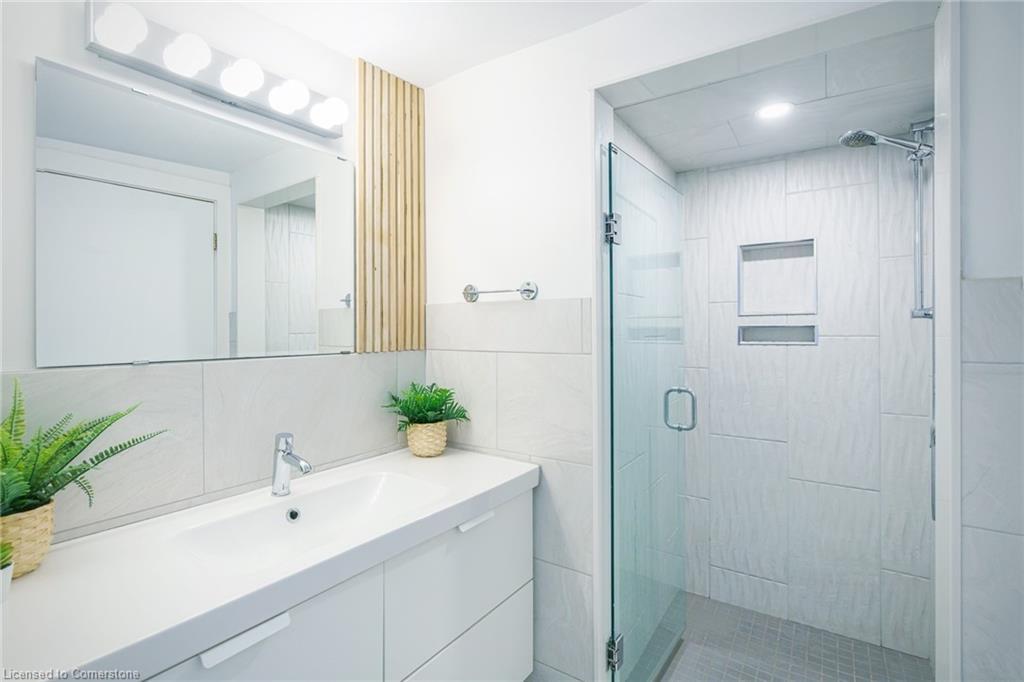 59 Shakespeare Avenue, Niagara-On-The-Lake, ON - Indoor Photo Showing Bathroom