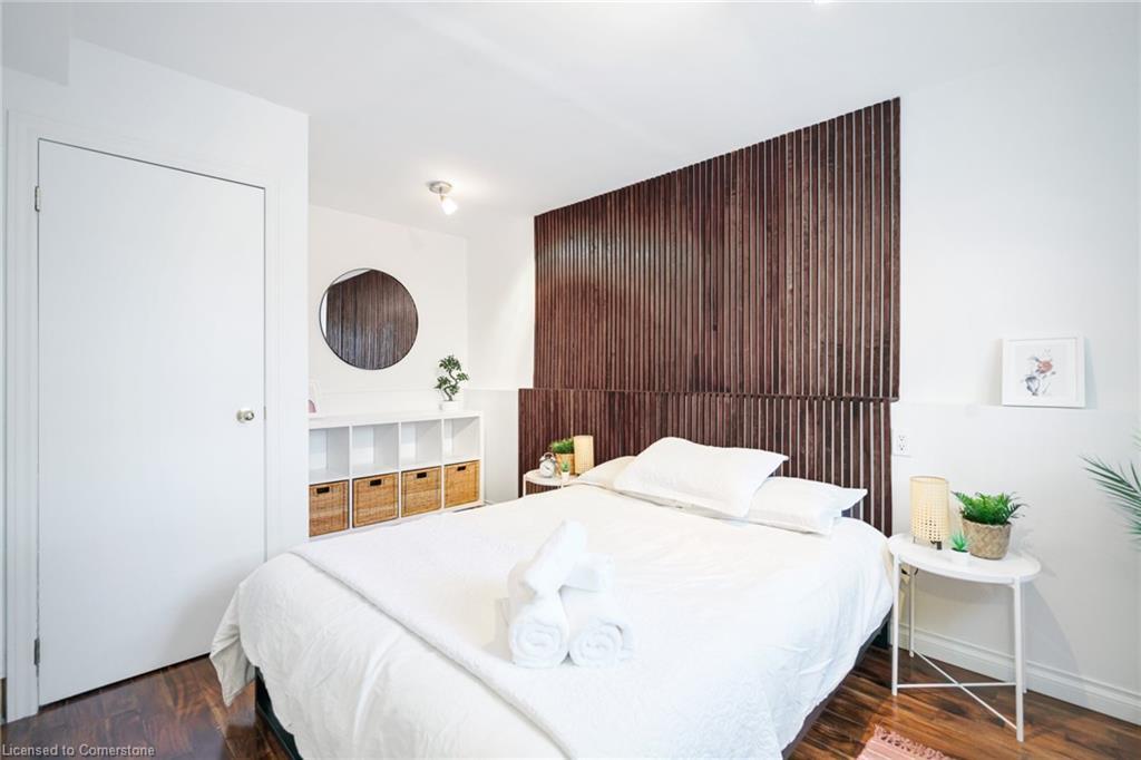 59 Shakespeare Avenue, Niagara-On-The-Lake, ON - Indoor Photo Showing Bedroom