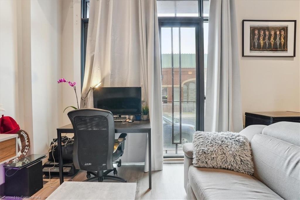 105-121 King Street E, Hamilton, ON - Indoor Photo Showing Bedroom