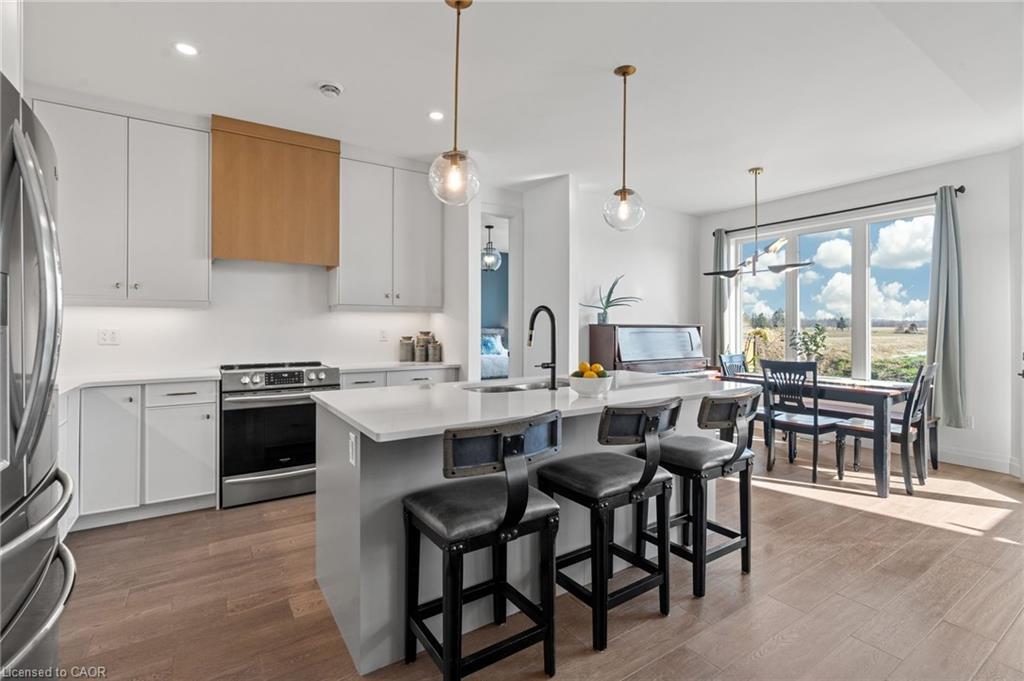155 Mcleod Street, Parkhill, ON - Indoor Photo Showing Kitchen With Upgraded Kitchen