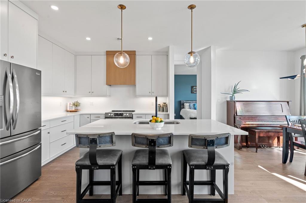 155 Mcleod Street, Parkhill, ON - Indoor