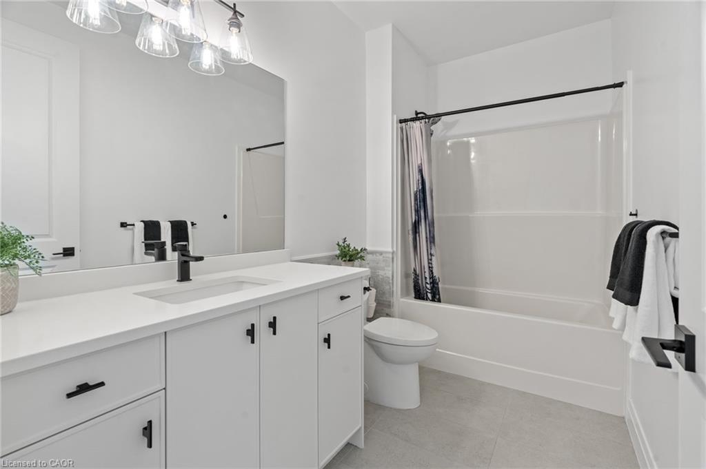 155 Mcleod Street, Parkhill, ON - Indoor Photo Showing Bathroom