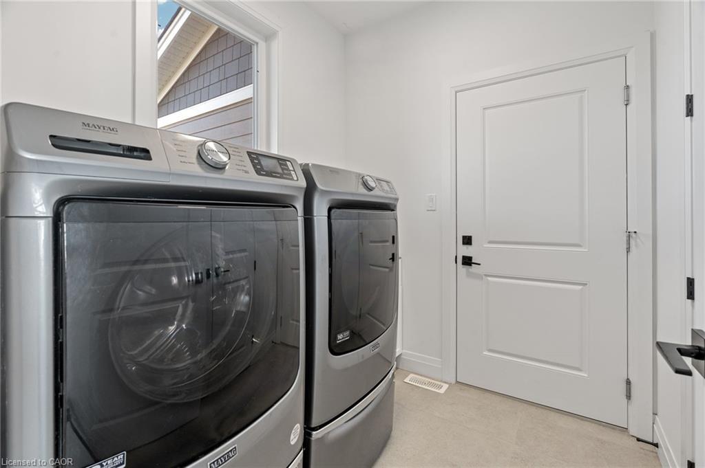 155 Mcleod Street, Parkhill, ON - Indoor Photo Showing Laundry Room