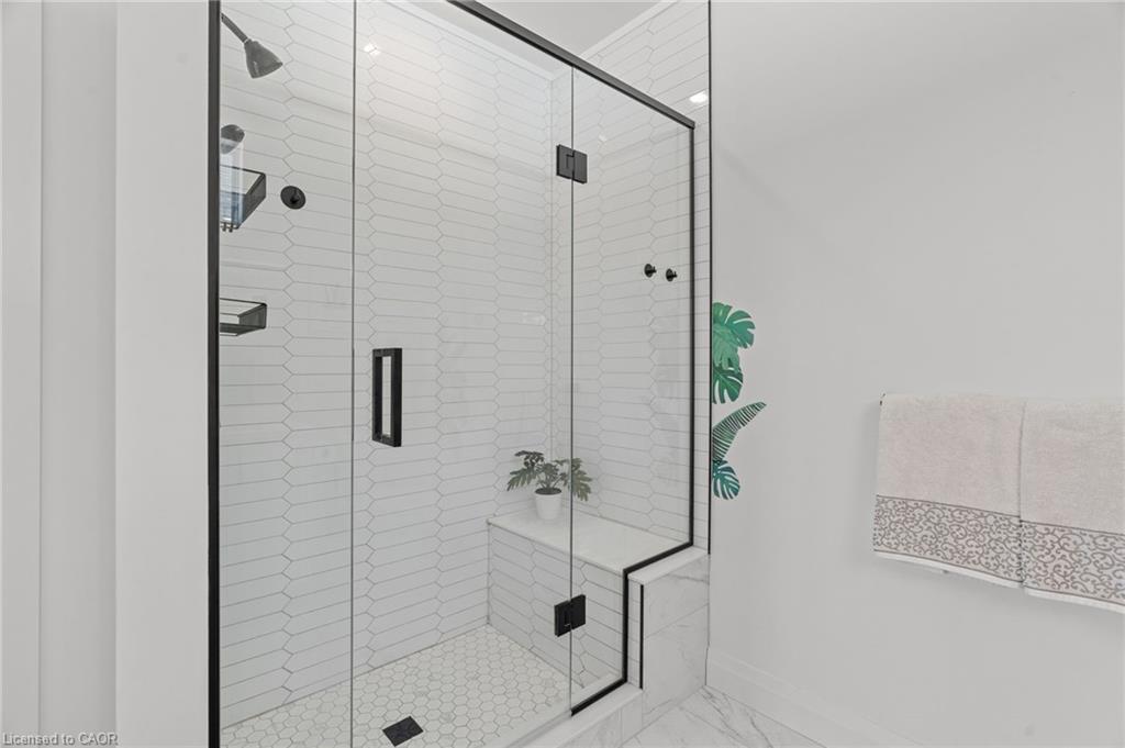 155 Mcleod Street, Parkhill, ON - Indoor Photo Showing Bathroom