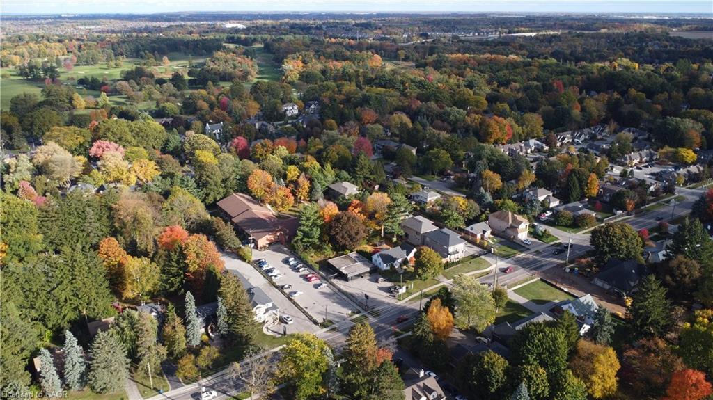 111-115 Fiddlers Green Road, Ancaster, ON