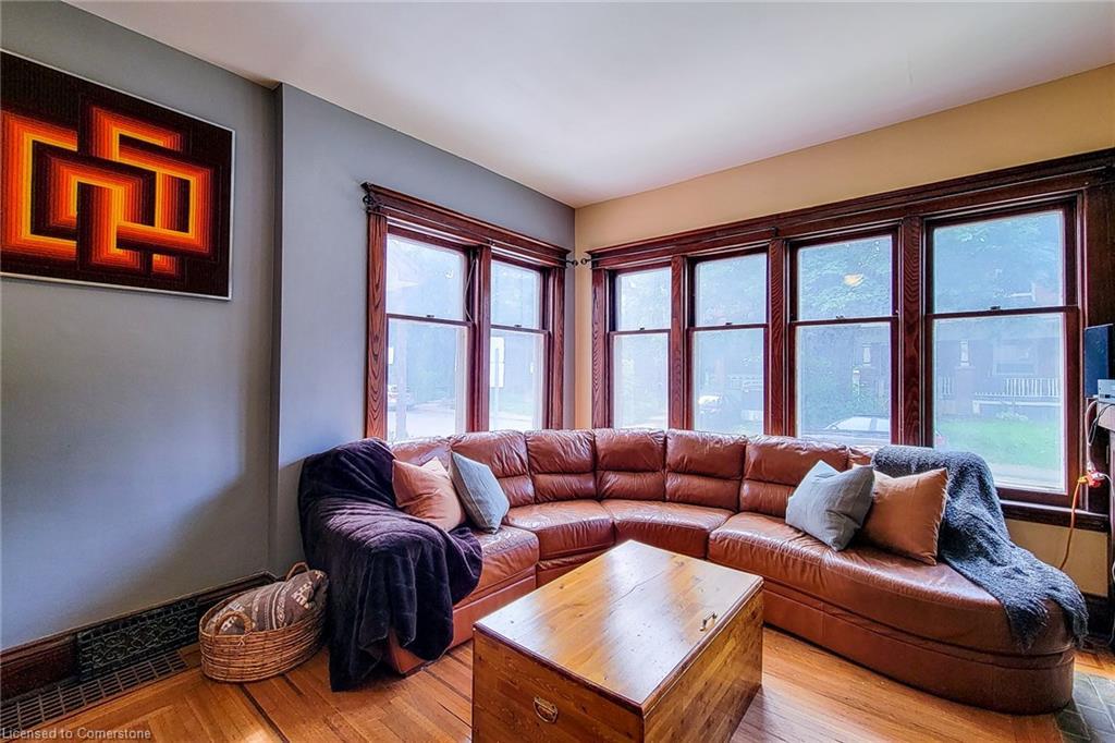 63 Carrick Avenue, Hamilton, ON - Indoor Photo Showing Living Room