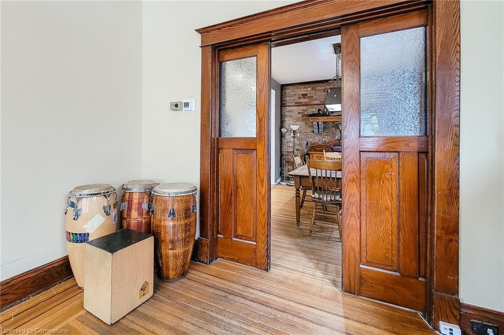 63 Carrick Avenue, Hamilton, ON - Indoor