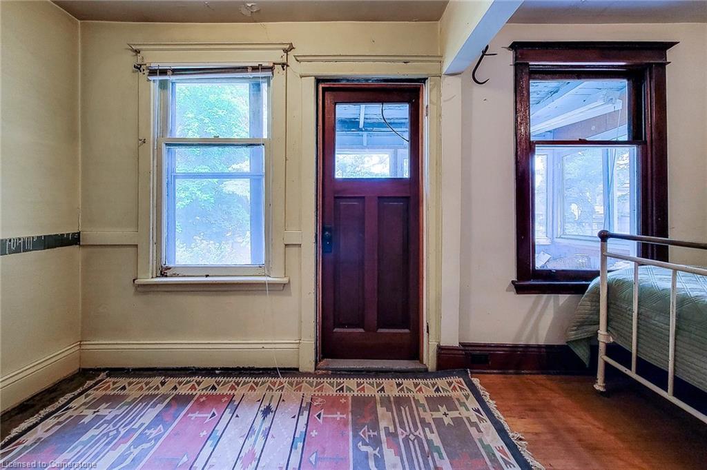 63 Carrick Avenue, Hamilton, ON - Indoor