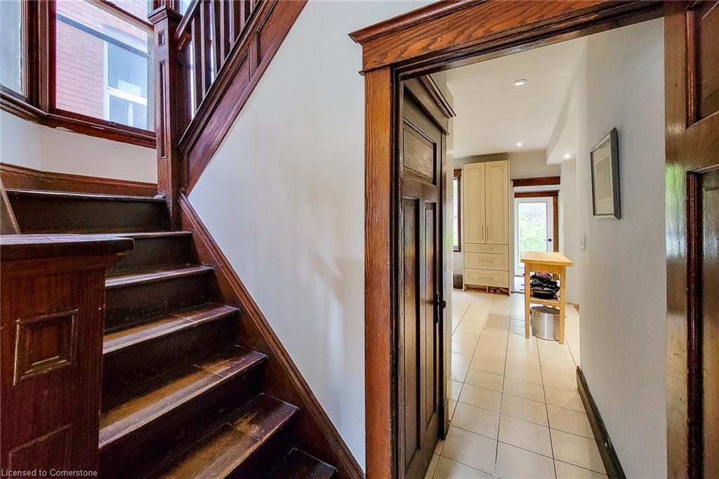 63 Carrick Avenue, Hamilton, ON - Indoor Photo Showing Other Room