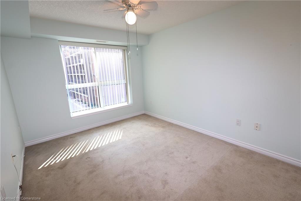 211-20 St George Street, Kitchener, ON - Indoor Photo Showing Other Room