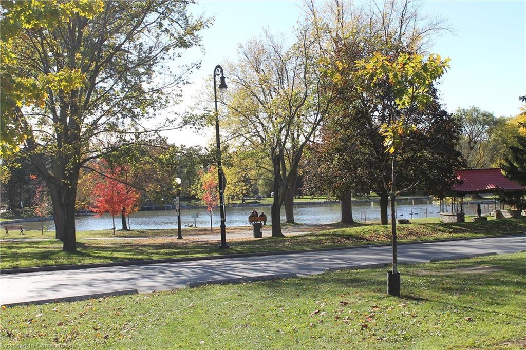 211-20 St George Street, Kitchener, ON - Outdoor With View