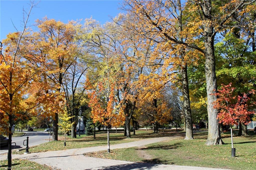 211-20 St George Street, Kitchener, ON - Outdoor With View