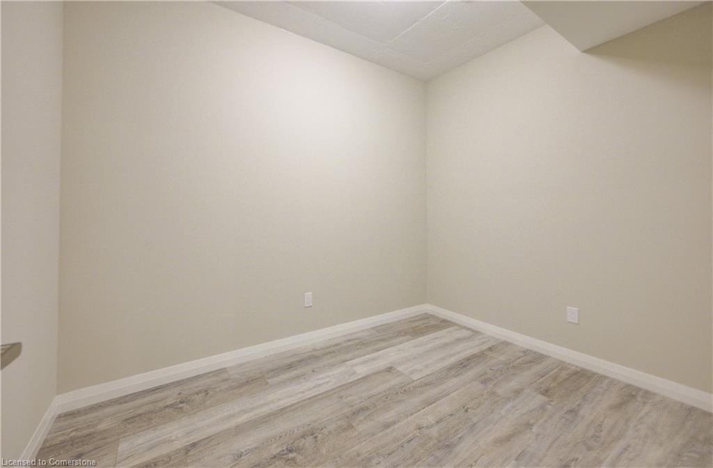 209-108 Garment Street, Kitchener, ON - Indoor Photo Showing Other Room