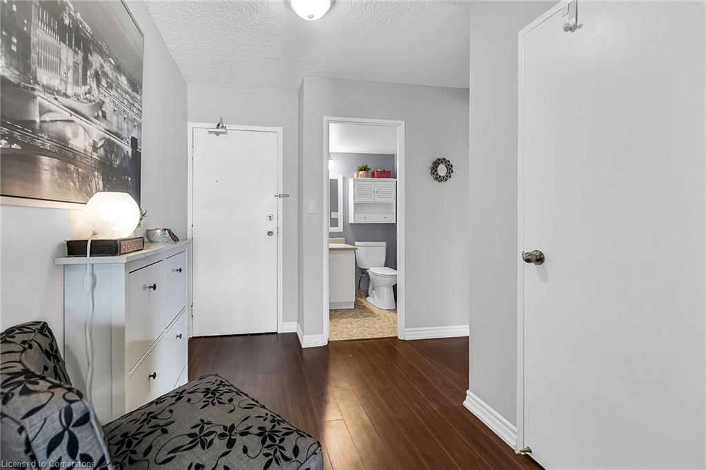 2908-150 Charlton Avenue E, Hamilton, ON - Indoor Photo Showing Other Room