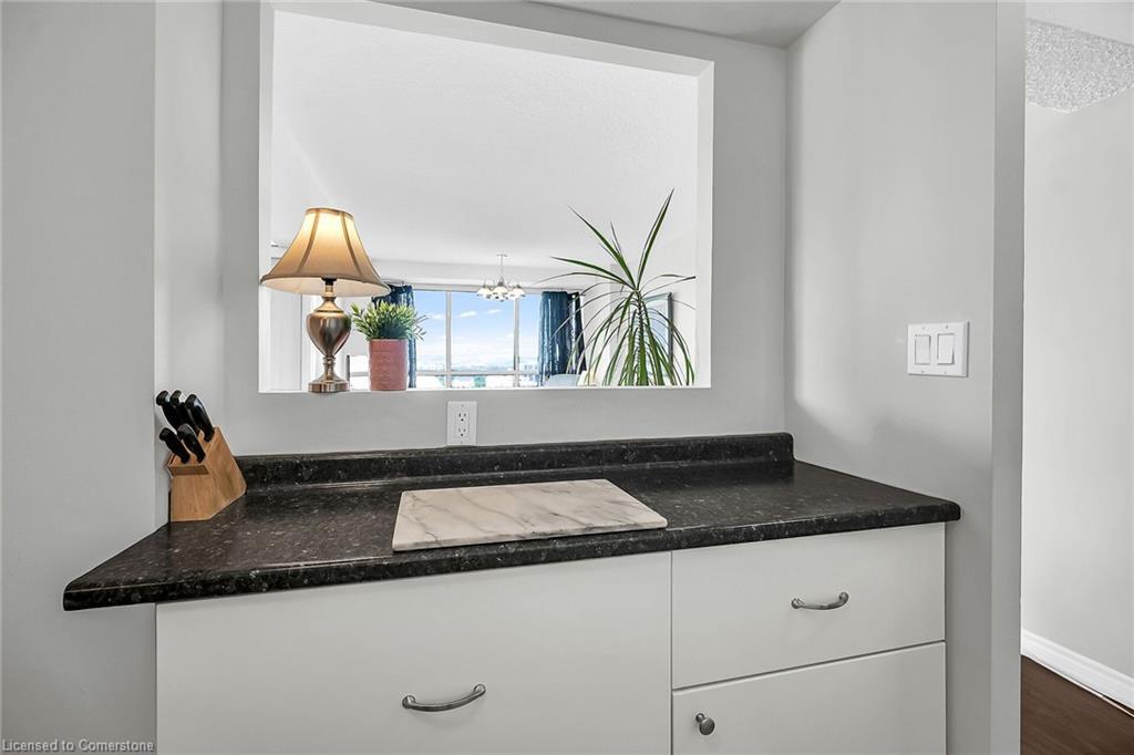 2908-150 Charlton Avenue E, Hamilton, ON - Indoor Photo Showing Bathroom