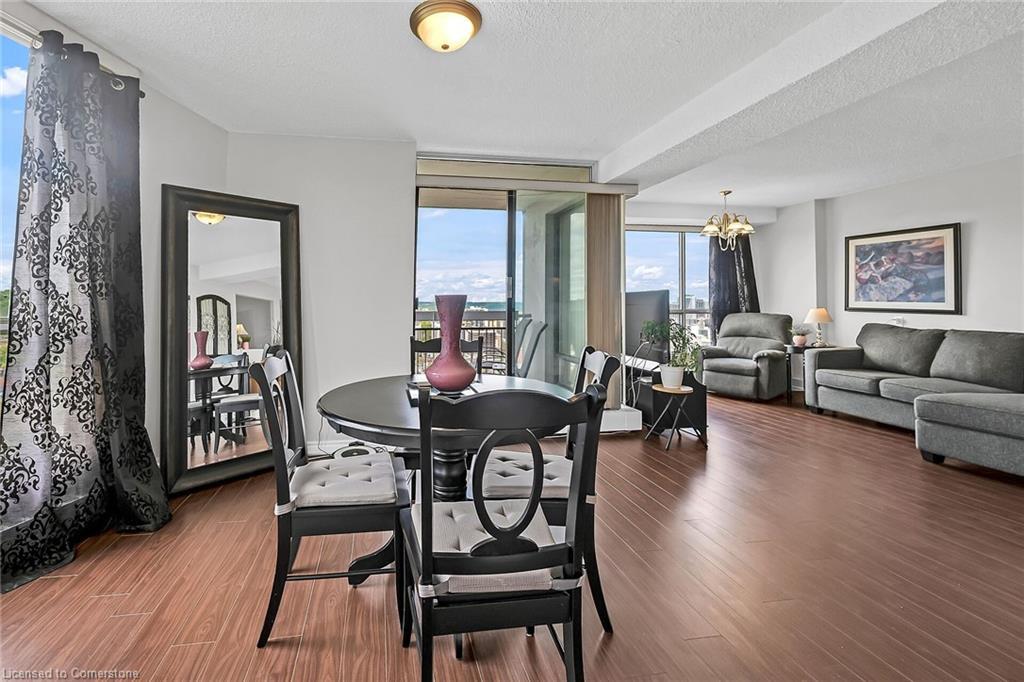 2908-150 Charlton Avenue E, Hamilton, ON - Indoor