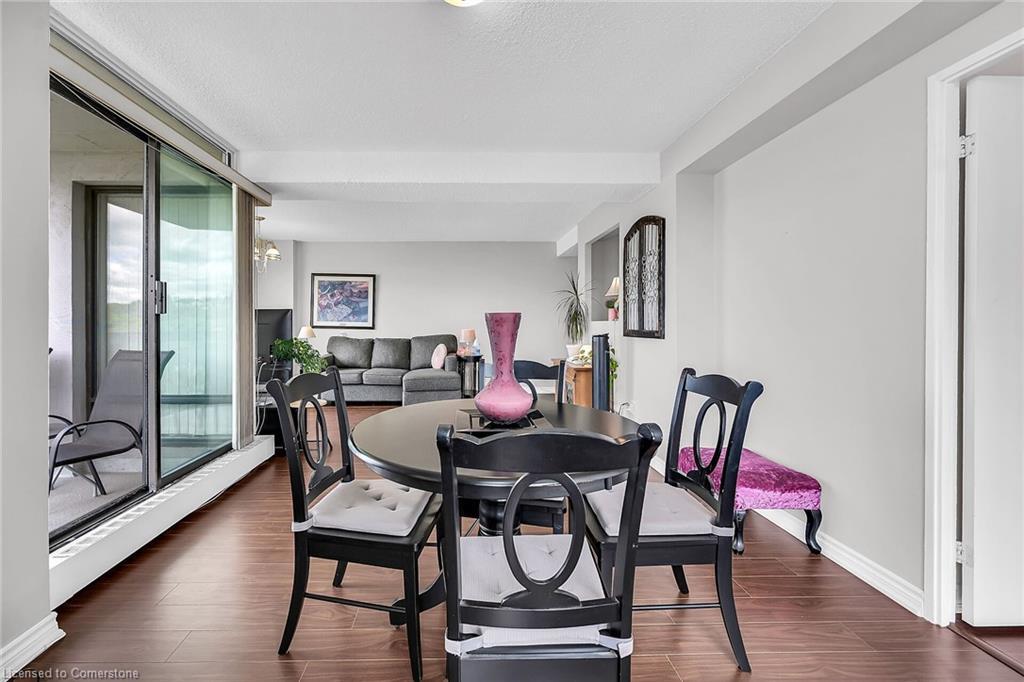 2908-150 Charlton Avenue E, Hamilton, ON - Indoor