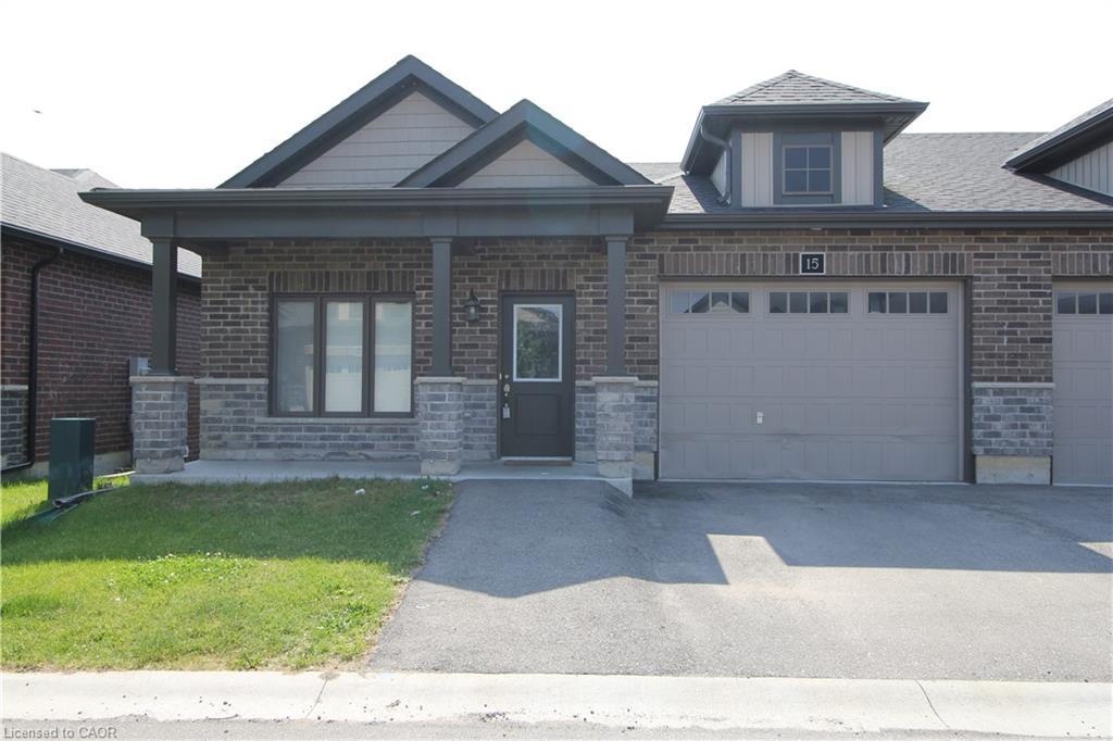 15 Meadowhawk Lane, Simcoe, ON - Outdoor