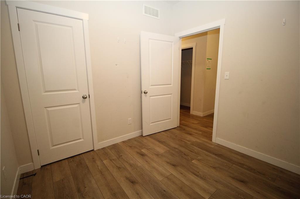 15 Meadowhawk Lane, Simcoe, ON - Indoor Photo Showing Other Room