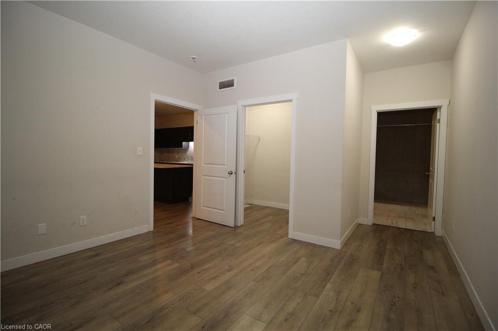 15 Meadowhawk Lane, Simcoe, ON - Indoor Photo Showing Other Room