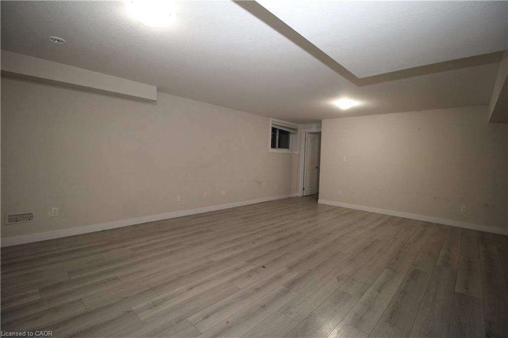 15 Meadowhawk Lane, Simcoe, ON - Indoor