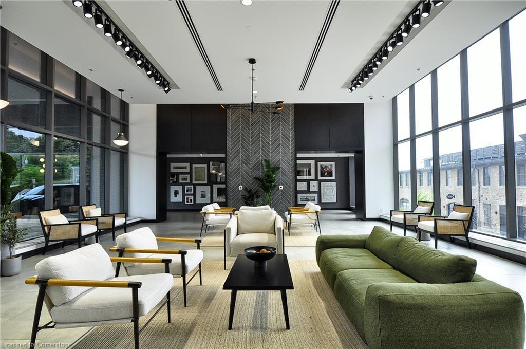 1213-15 Glebe Street, Cambridge, ON - Indoor