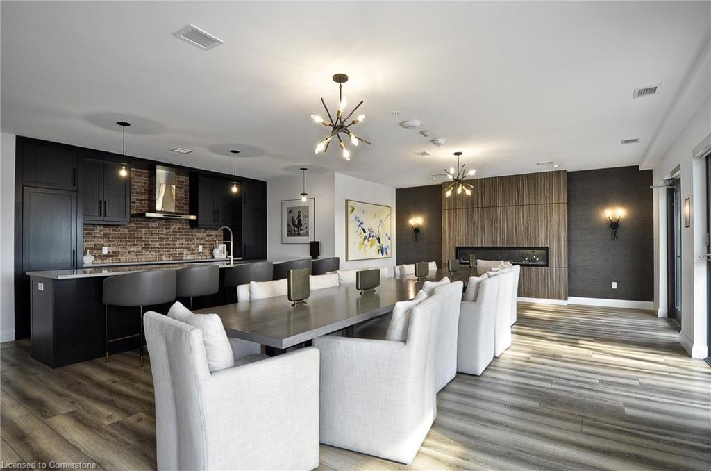 1213-15 Glebe Street, Cambridge, ON - Indoor