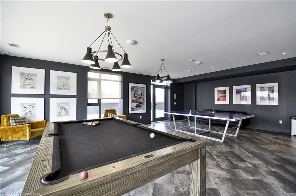 1213-15 Glebe Street, Cambridge, ON - Indoor Photo Showing Other Room