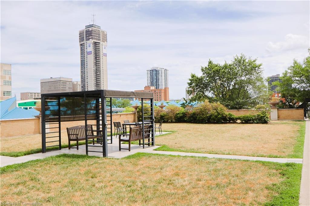 701-135 James Street S, Hamilton, ON - Outdoor