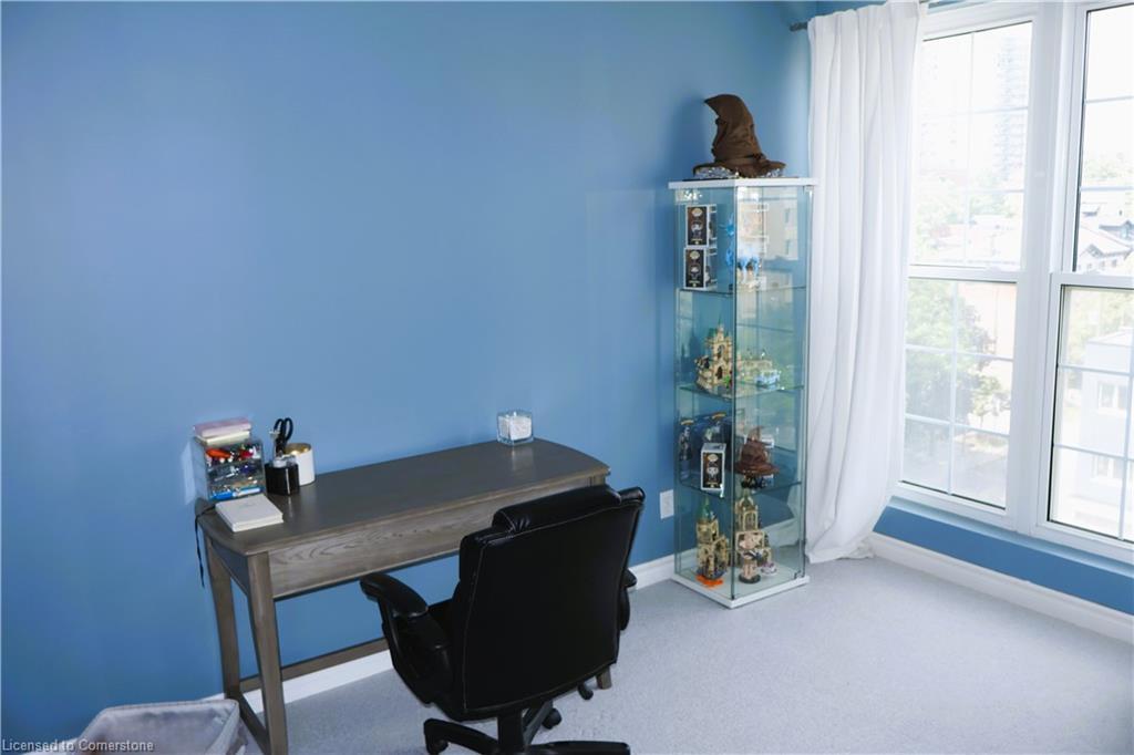 701-135 James Street S, Hamilton, ON - Indoor Photo Showing Office