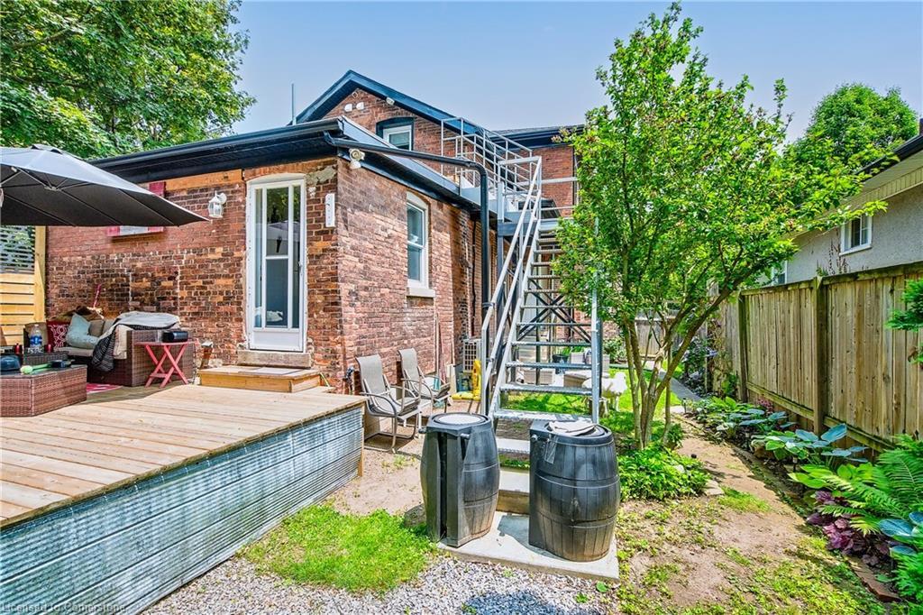 19 York Street, St. Catharines, ON