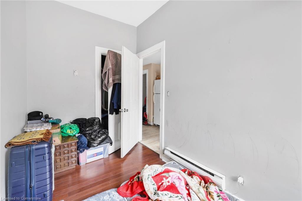 82 Marlborough Street, Brantford, ON - Indoor