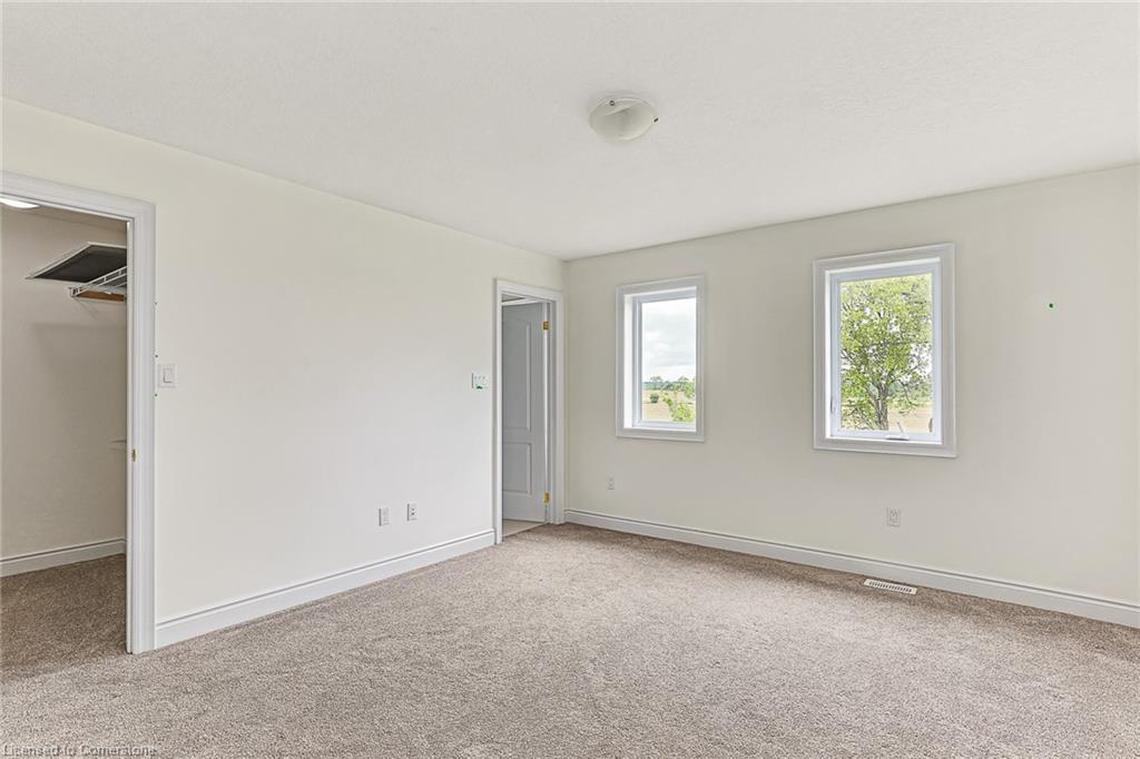 142 Stonebrook Way, Markdale, ON - Indoor Photo Showing Other Room