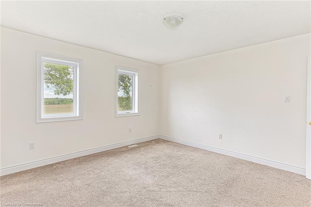 142 Stonebrook Way, Markdale, ON - Indoor Photo Showing Other Room