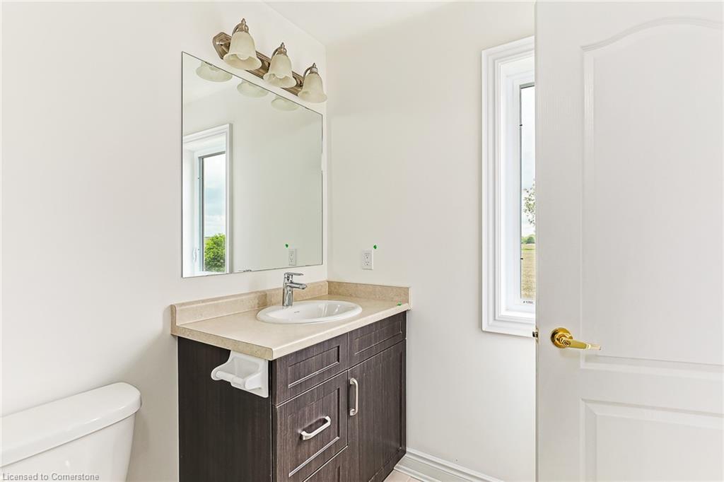 142 Stonebrook Way, Markdale, ON - Indoor Photo Showing Bathroom