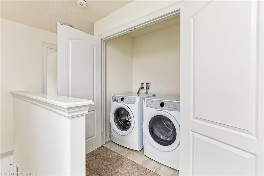 142 Stonebrook Way, Markdale, ON - Indoor Photo Showing Laundry Room