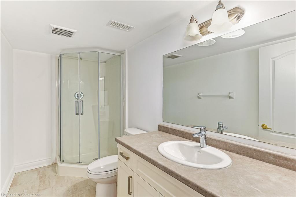 142 Stonebrook Way, Markdale, ON - Indoor Photo Showing Bathroom