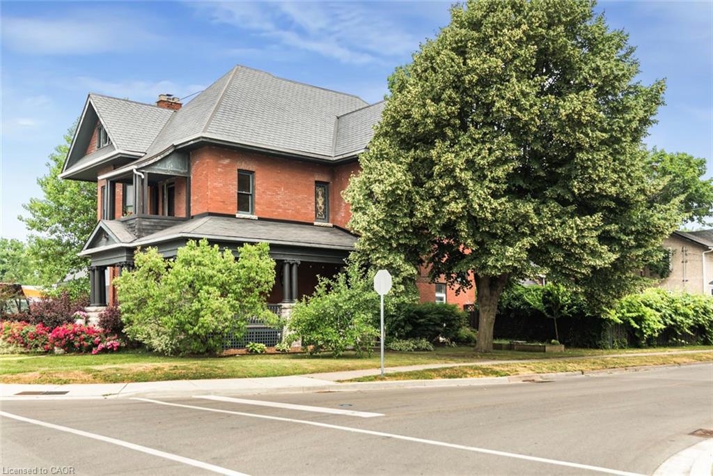 225 Broad Street E, Dunnville, ON - Outdoor