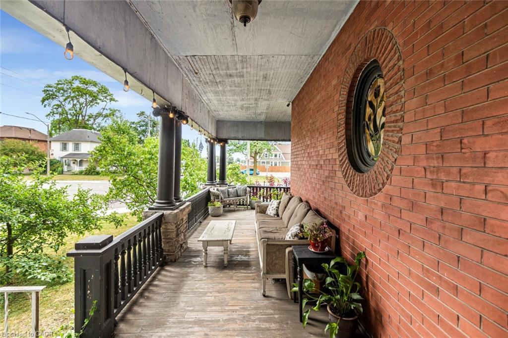 225 Broad Street E, Dunnville, ON - Outdoor With Exterior