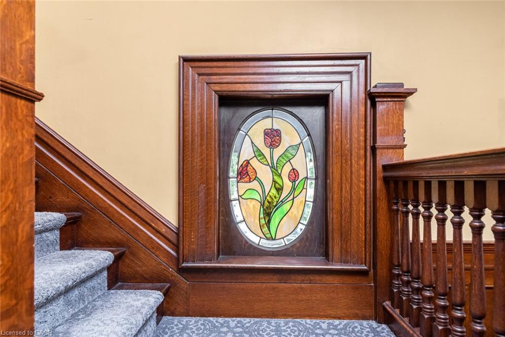 225 Broad Street E, Dunnville, ON - Indoor Photo Showing Other Room