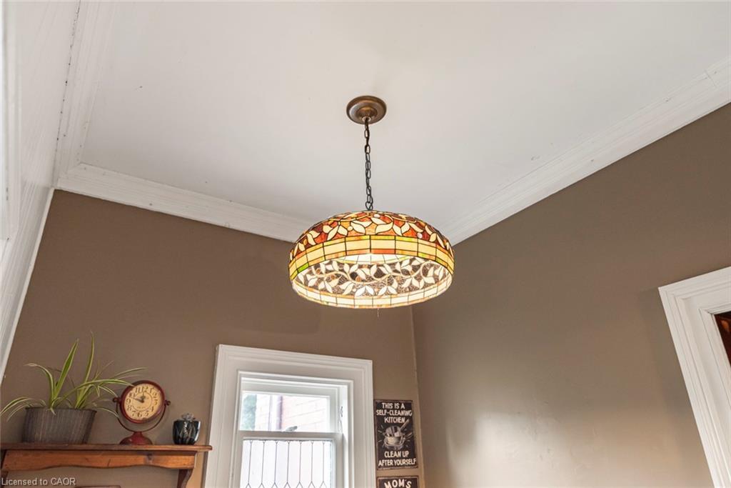 225 Broad Street E, Dunnville, ON - Indoor Photo Showing Other Room